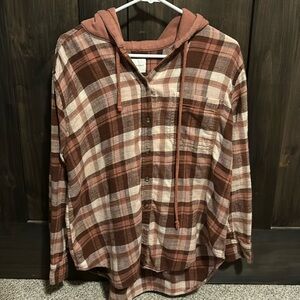 American Eagle flannel w/ hood